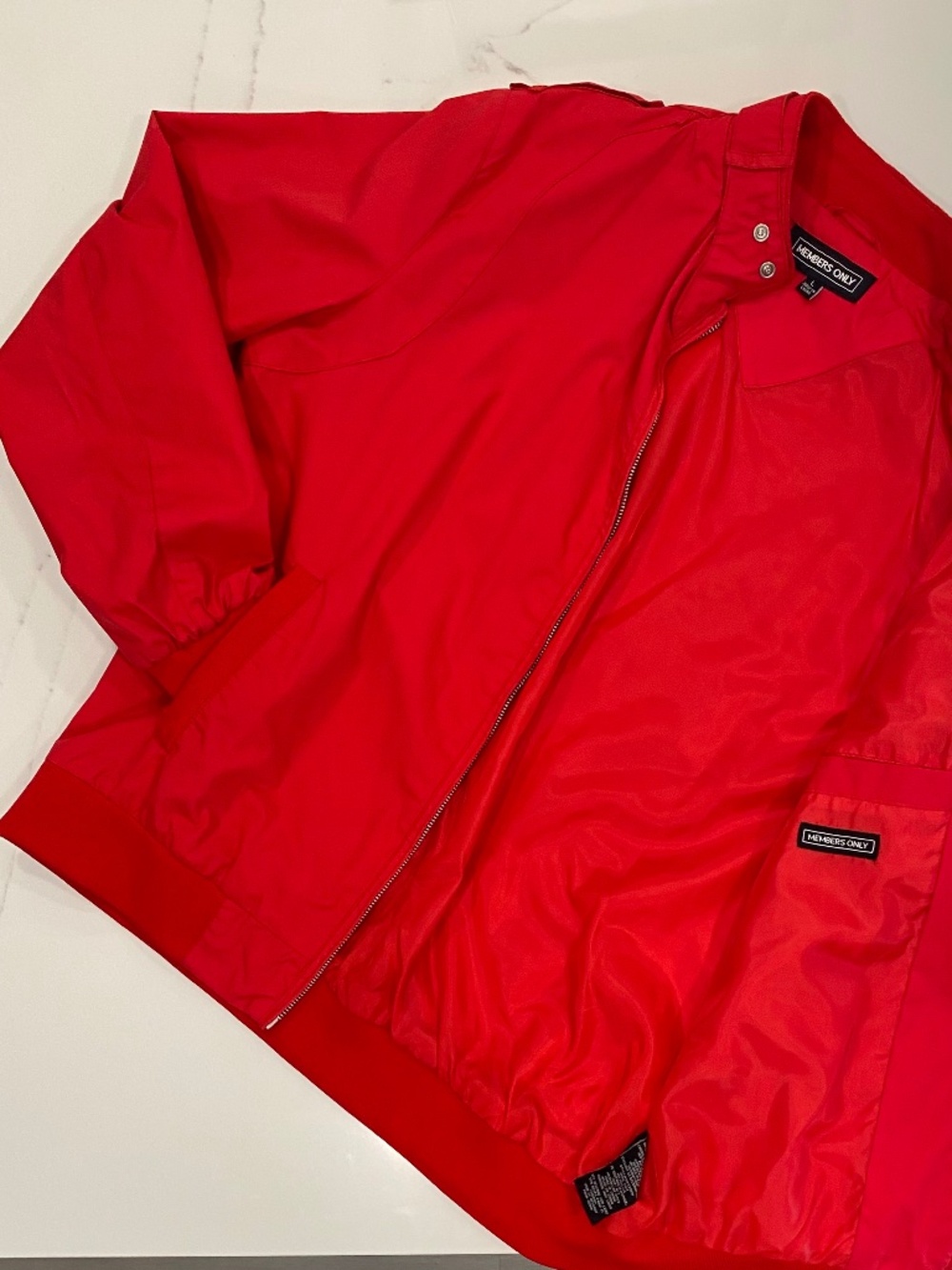 Red Members Only jacket - Picture 4 of 4